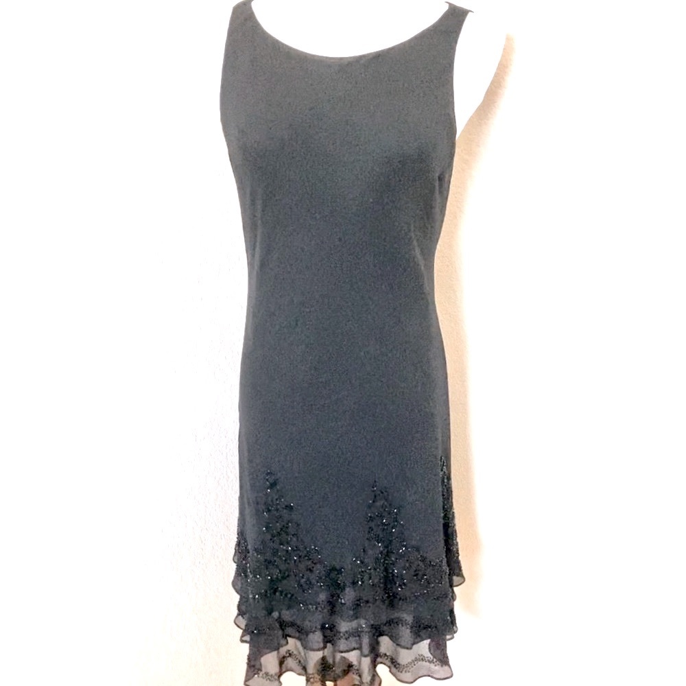 Sleeveless Black dress cocktail dress silk mini dress body-con beaded tiered